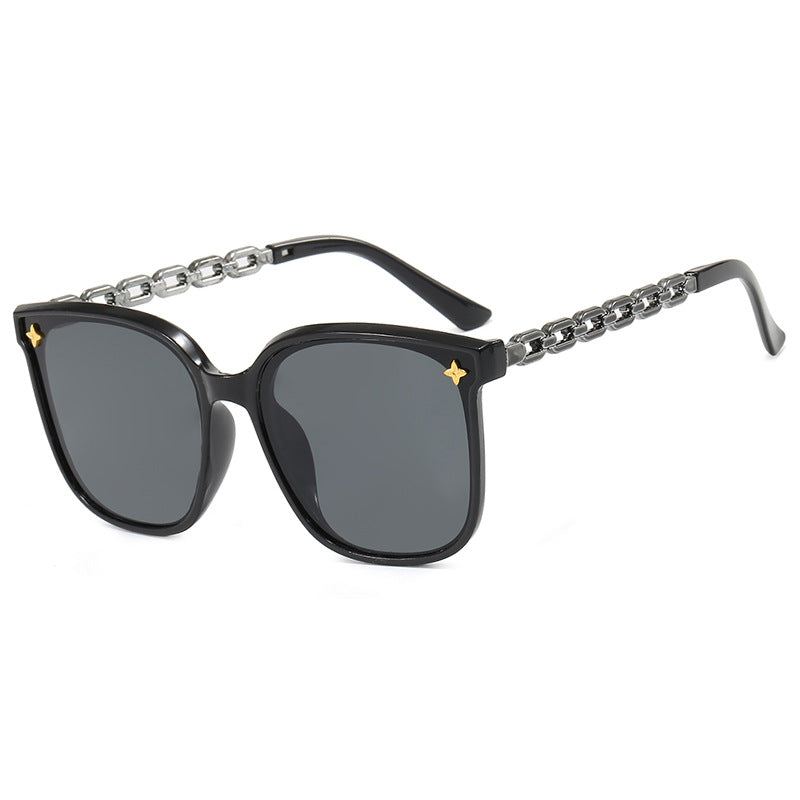 Damen modische Sonnenbrille mit trendigem Kettenrahmen Brehn