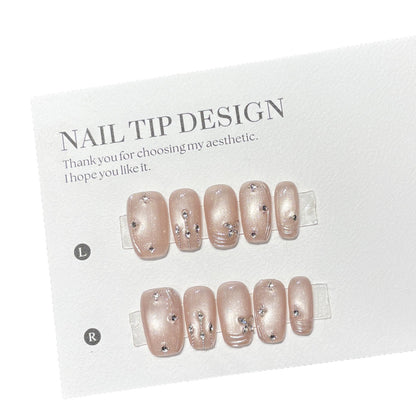 Kunstnägel mit Glamourösen Strass-Design Brehn