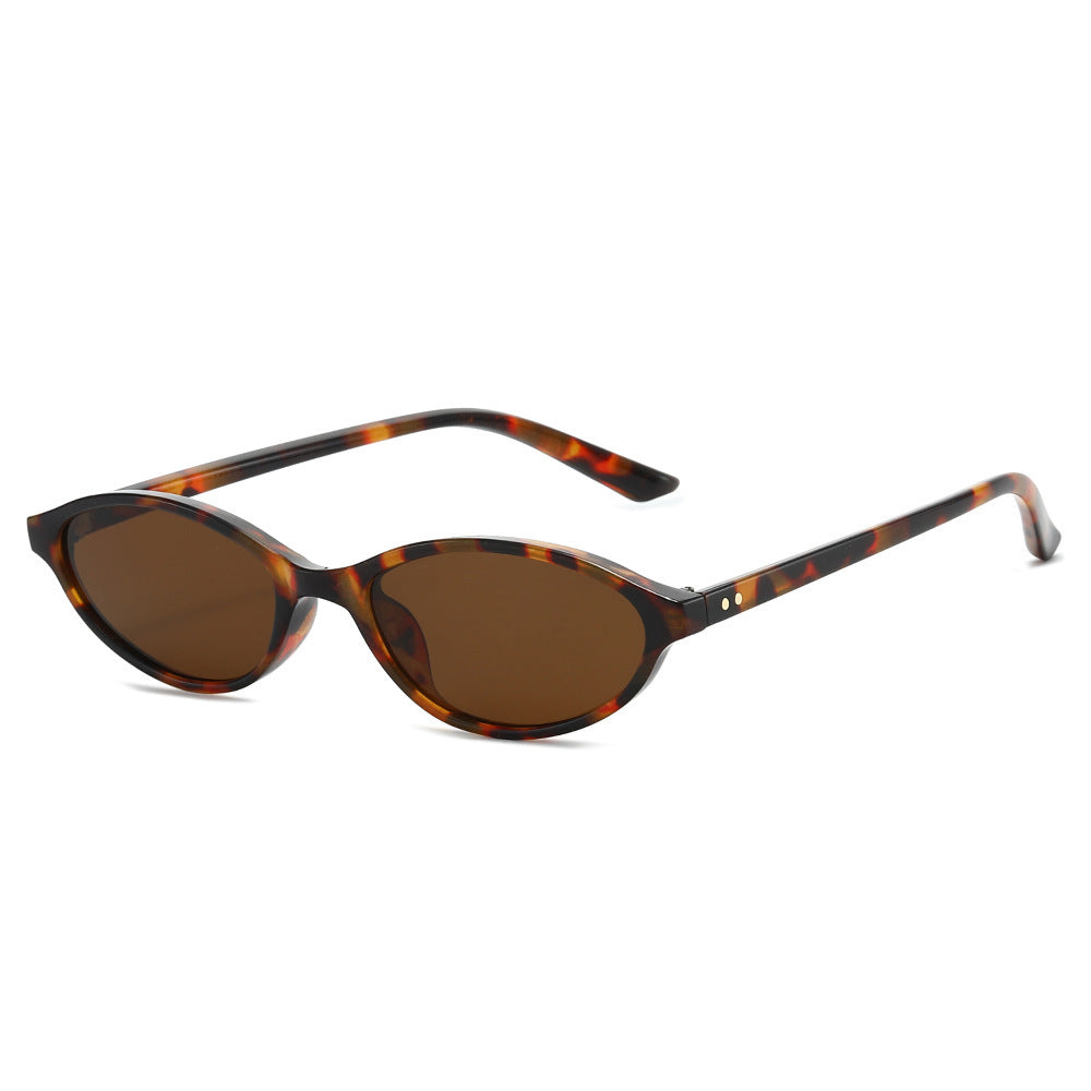 Chic Vintage-inspirierte ovale Sonnenbrille Brehn