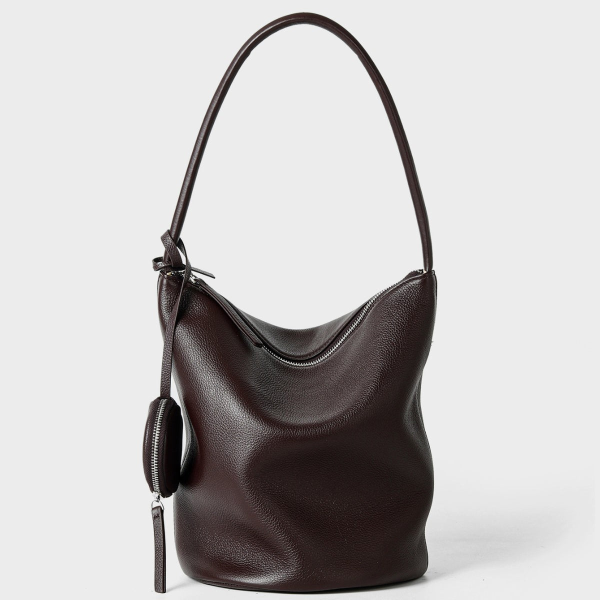 Schluffige genarbte Bucket Hobo Tasche mit gebogenem Reißverschluss und abnehmbarem Münzbeutel