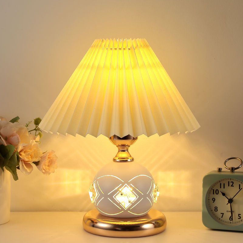 Dekorative Tischlampe