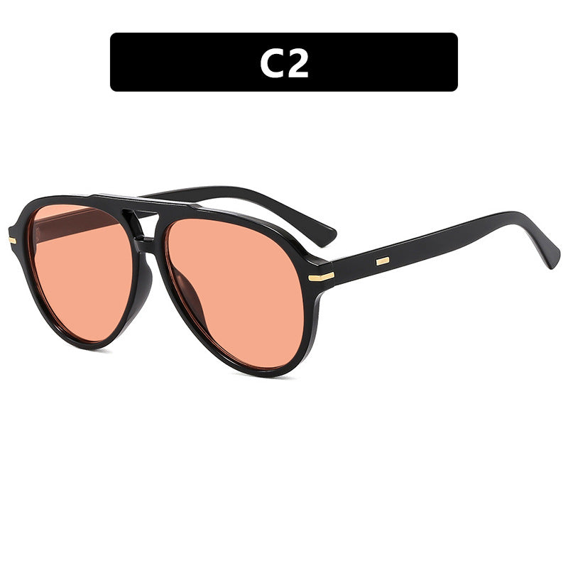Damen stilvolle Sonnenbrille mit markantem Design Brehn