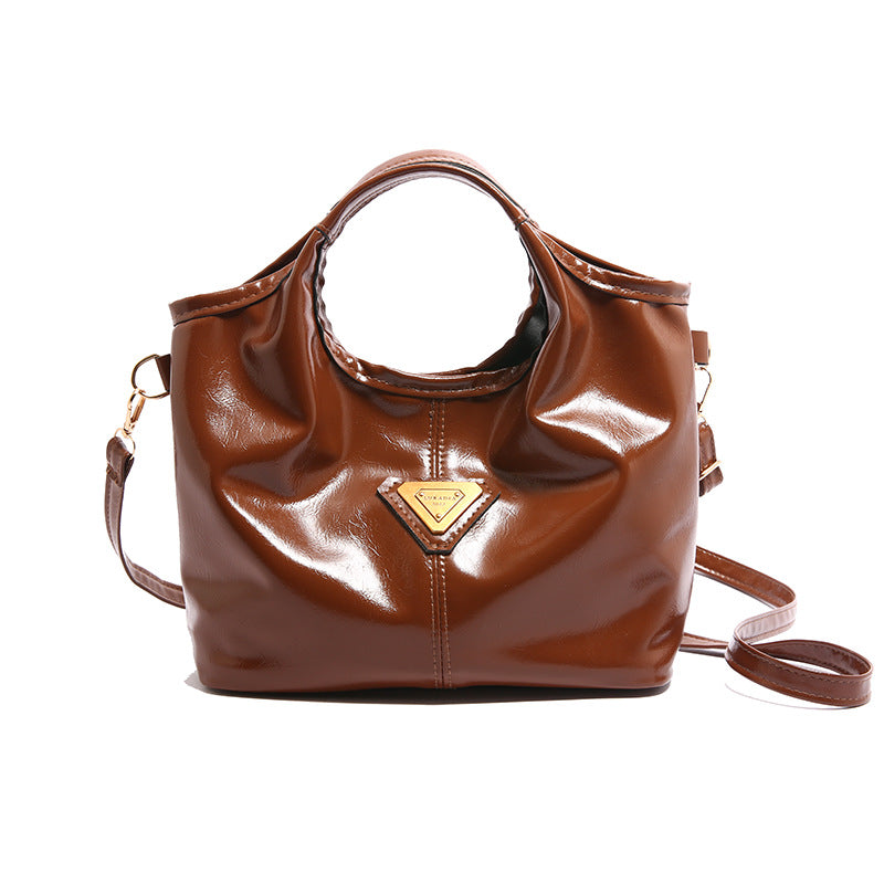 Glänzende Kunstleder-Handtasche