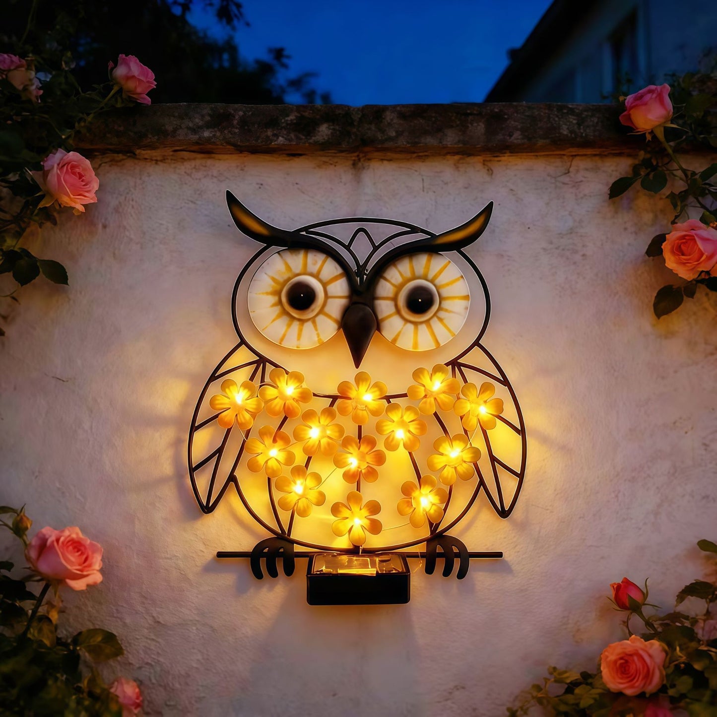 Metall Eule Wandkunst mit solarbetriebenen LED-Blumenlichtern und Eisenrahmen Brehn