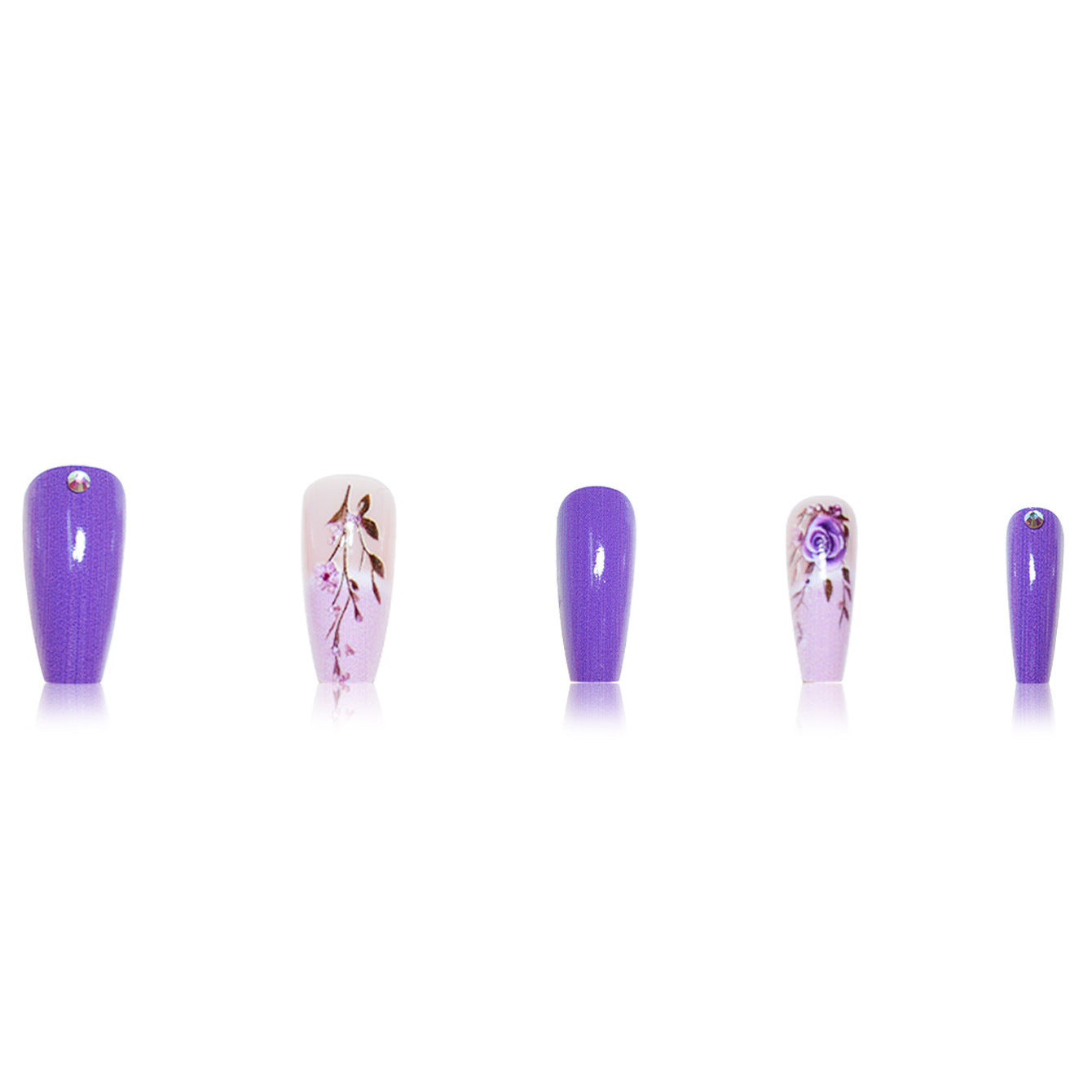 Elegante Floral 3D Press-On Nagelverlängerungen Brehn