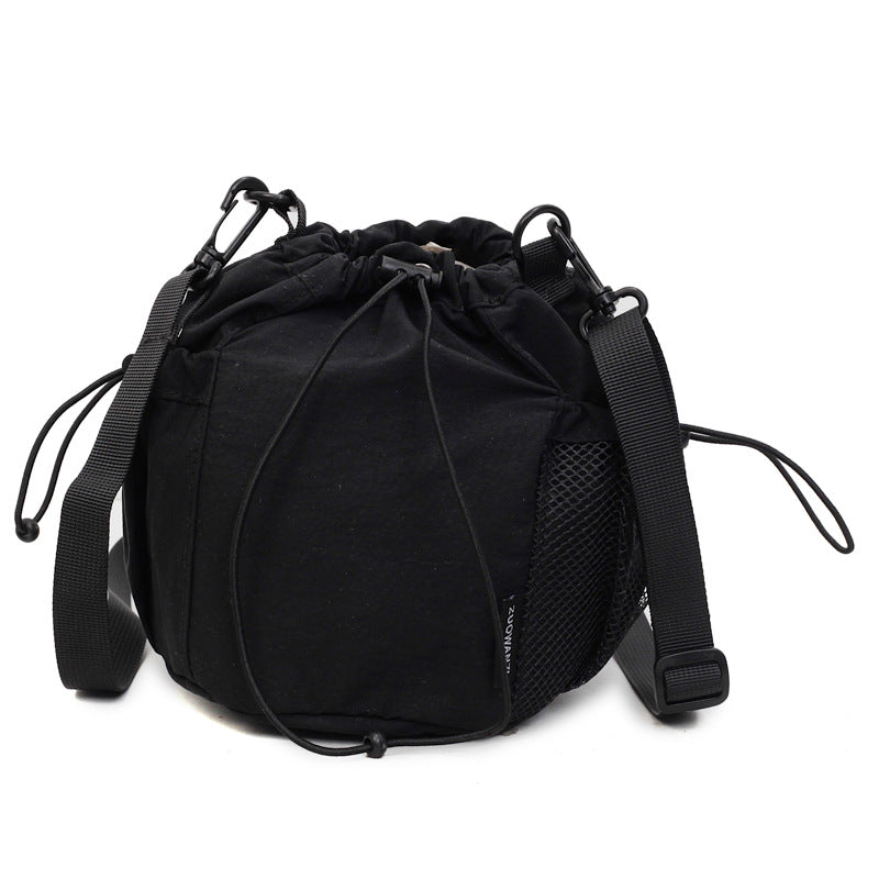 Multifunktionale Beuteltasche Mit Praktischen Fächern Brehn