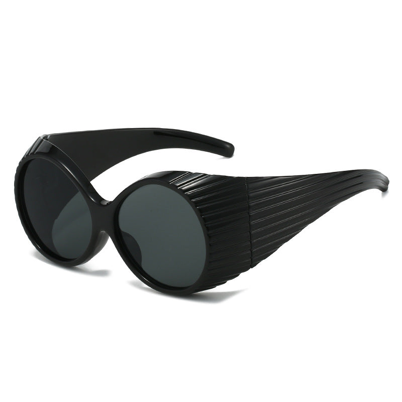 Damen Extravagante Sonnenbrille mit einzigartigem Wellendesign Brehn