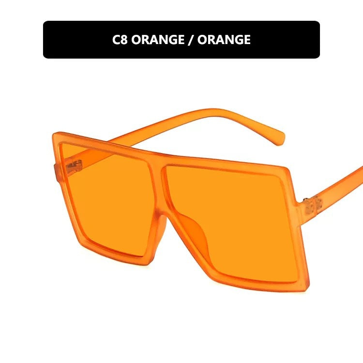 Damen moderne oversized Sonnenbrille mit transparentem Rahmen und stilvollen Gläsern Brehn