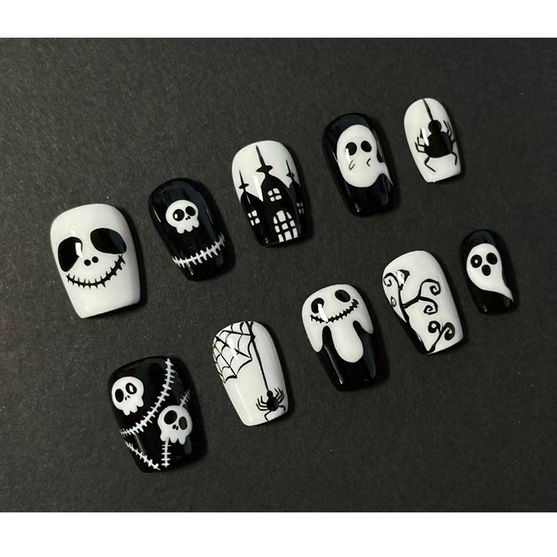 Kunstfingernägel mit Halloween-Motiv Brehn