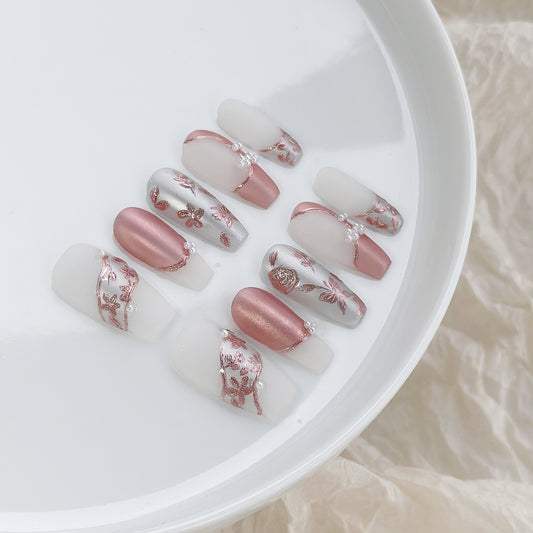 Deluxe Floral Press-On Nail Art Set