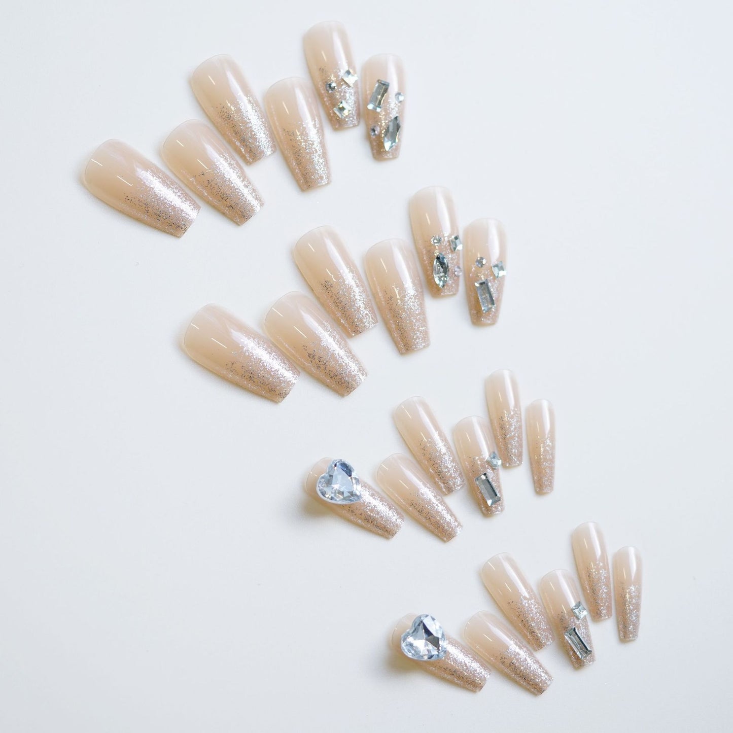 Funkelndes Strass-Kunstnagel-Set Brehn