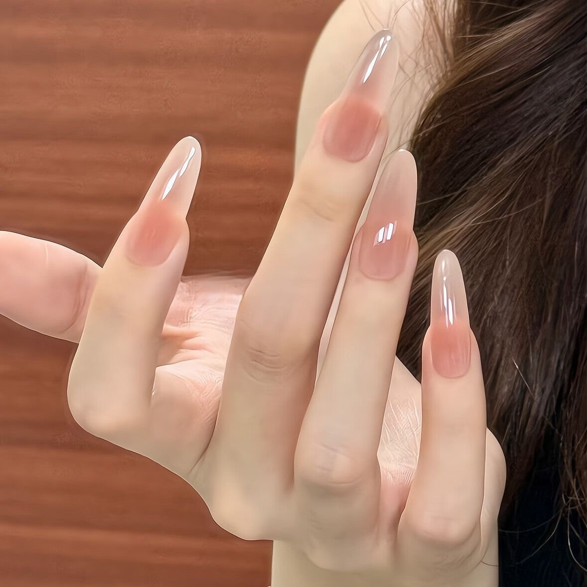 Elegantes Nagelkunst Set Brehn