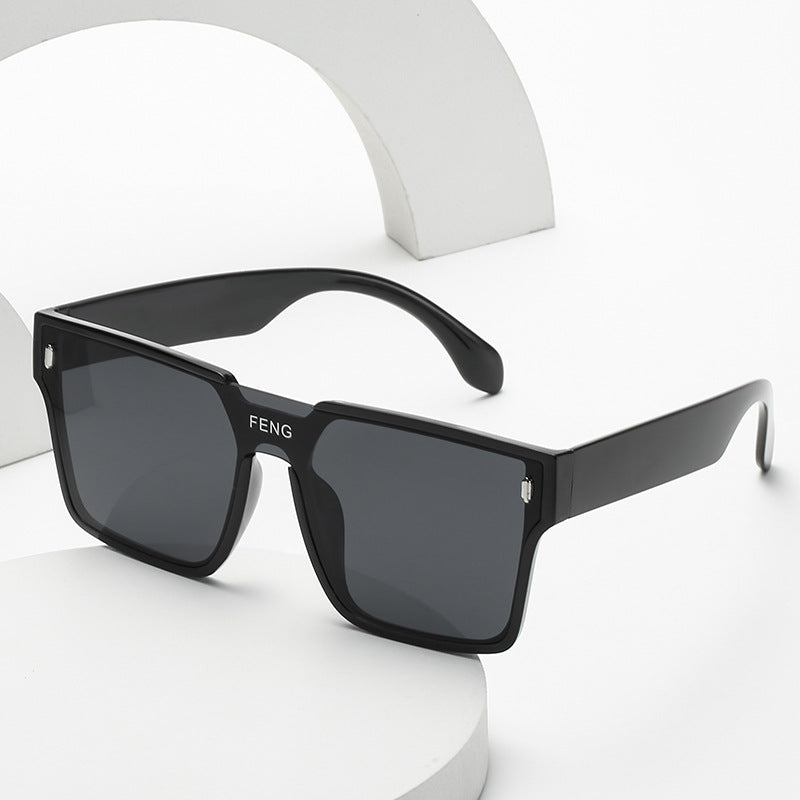 Damen modische quadratische Sonnenbrille mit robustem Kunststoffrahmen Brehn