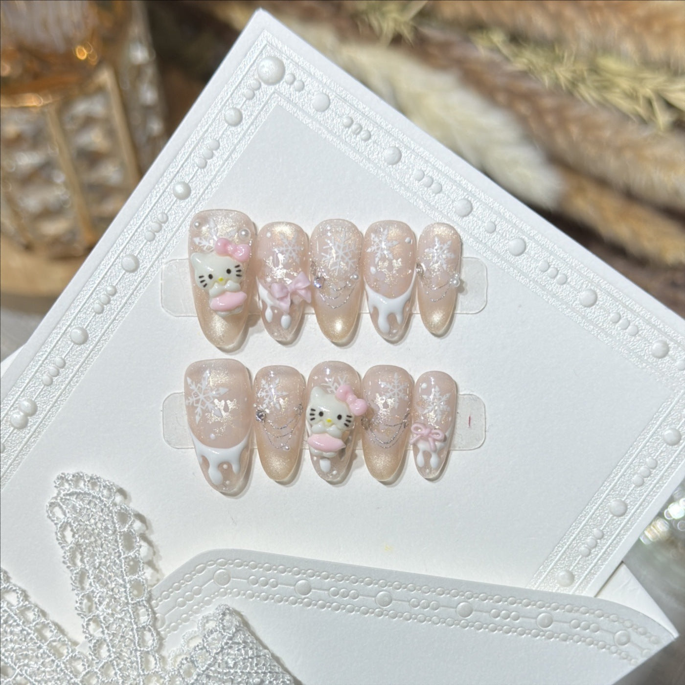 Dekoratives thematisches Press-On-Nagelkunst-Set Brehn