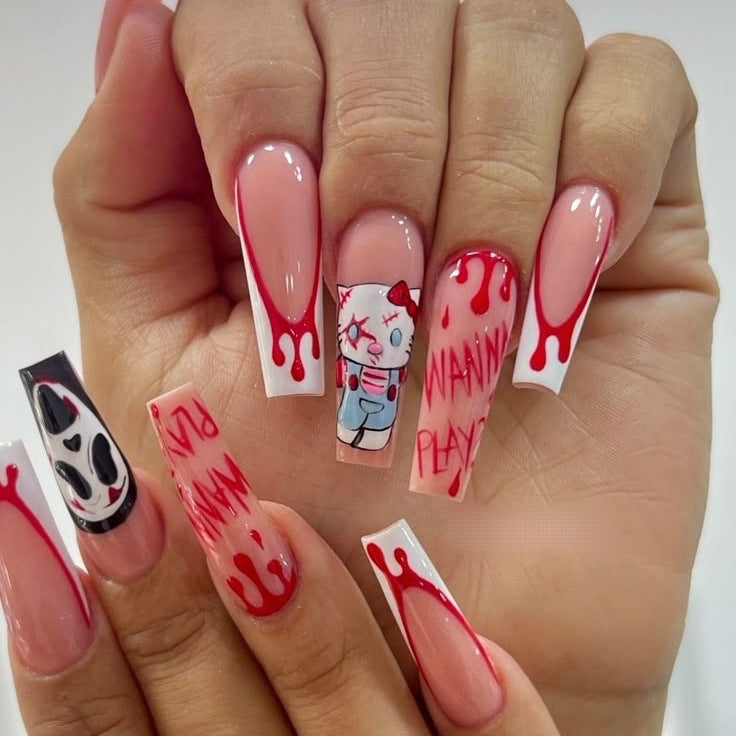 Kunstnagelset mit kreativem Halloween-Design und blutigen Akzenten Brehn