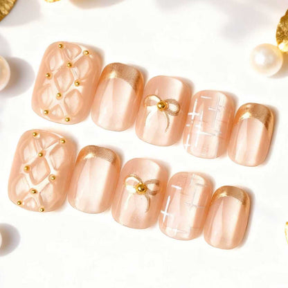 Dekorativer Gold-Akzent Press-On Nagelkunst Set Brehn