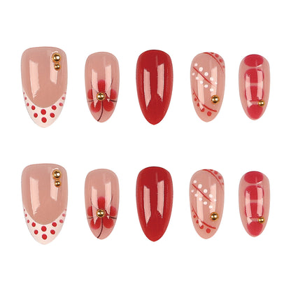 Künstlerisches Press-On Nail Set mit dekorativen Akzenten