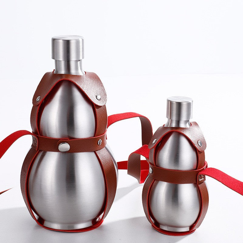 Damen Edelstahl-Wasserflasche mit trendigem Leder-Gurt Brehn