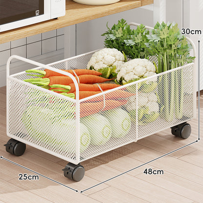 Rollwagen aus Mesh mit Holzgriffen
