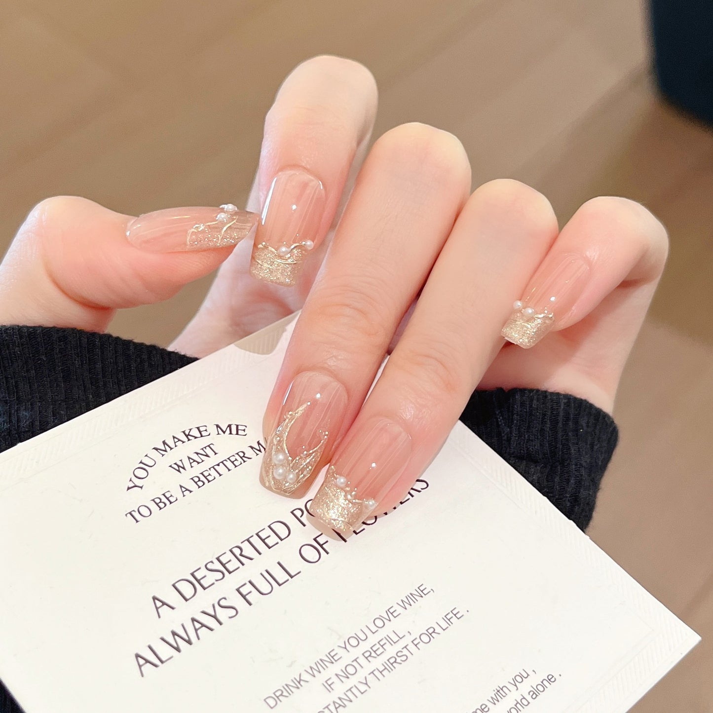 Elegante, kristallinspirierte Press-On-Nagelverlängerungen Brehn
