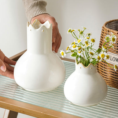 Elegante Keramikvase mit gewelltem Rand Brehn