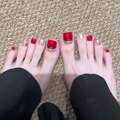Künstlerisches Stiletto Press-On Nagelset mit einzigartigen Designelementen Brehn