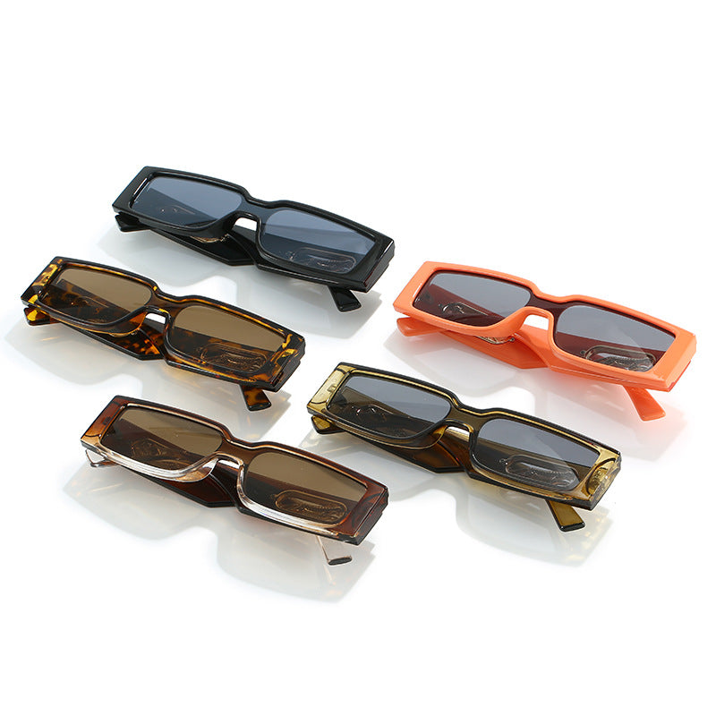 Damen Modische Sonnenbrille mit exklusivem Design und luxuriösen Akzenten Brehn