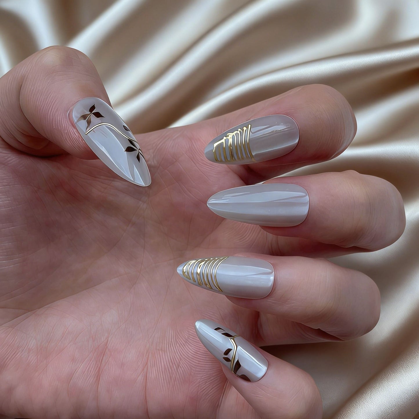 Elegantes Designer Press-On-Nagelset Brehn