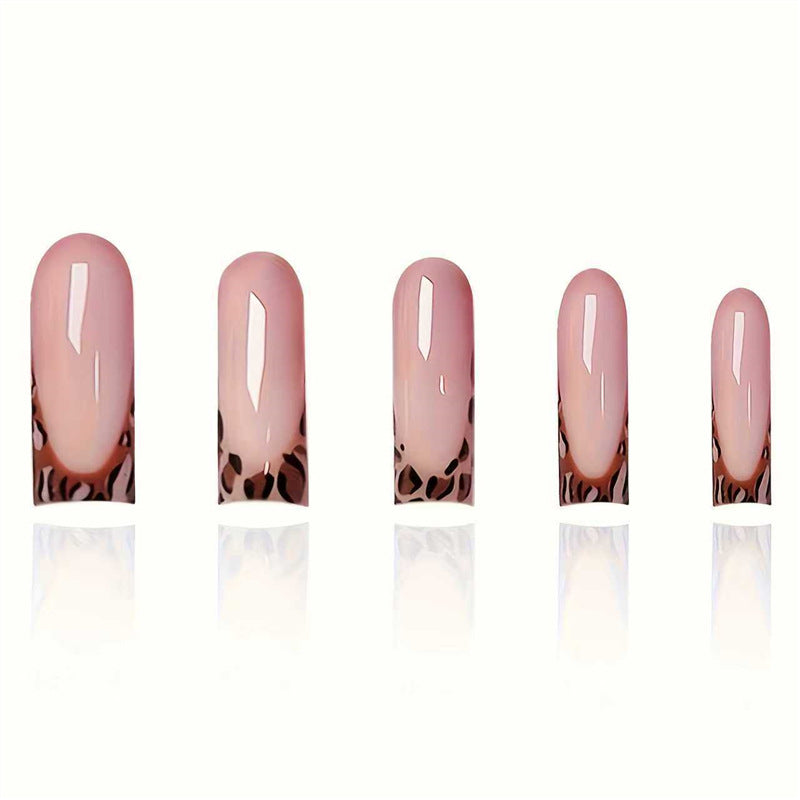 Trendy French Tip Press-On Nail Set Brehn