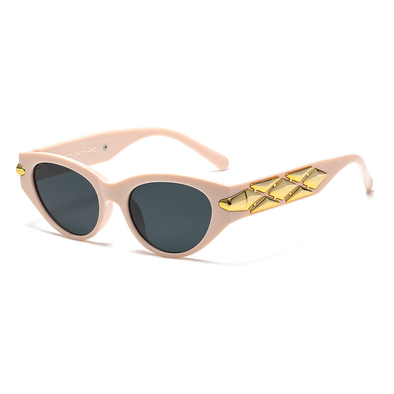 Damen Cat-Eye Sonnenbrille mit luxuriösen Akzenten und einzigartigem Design Brehn