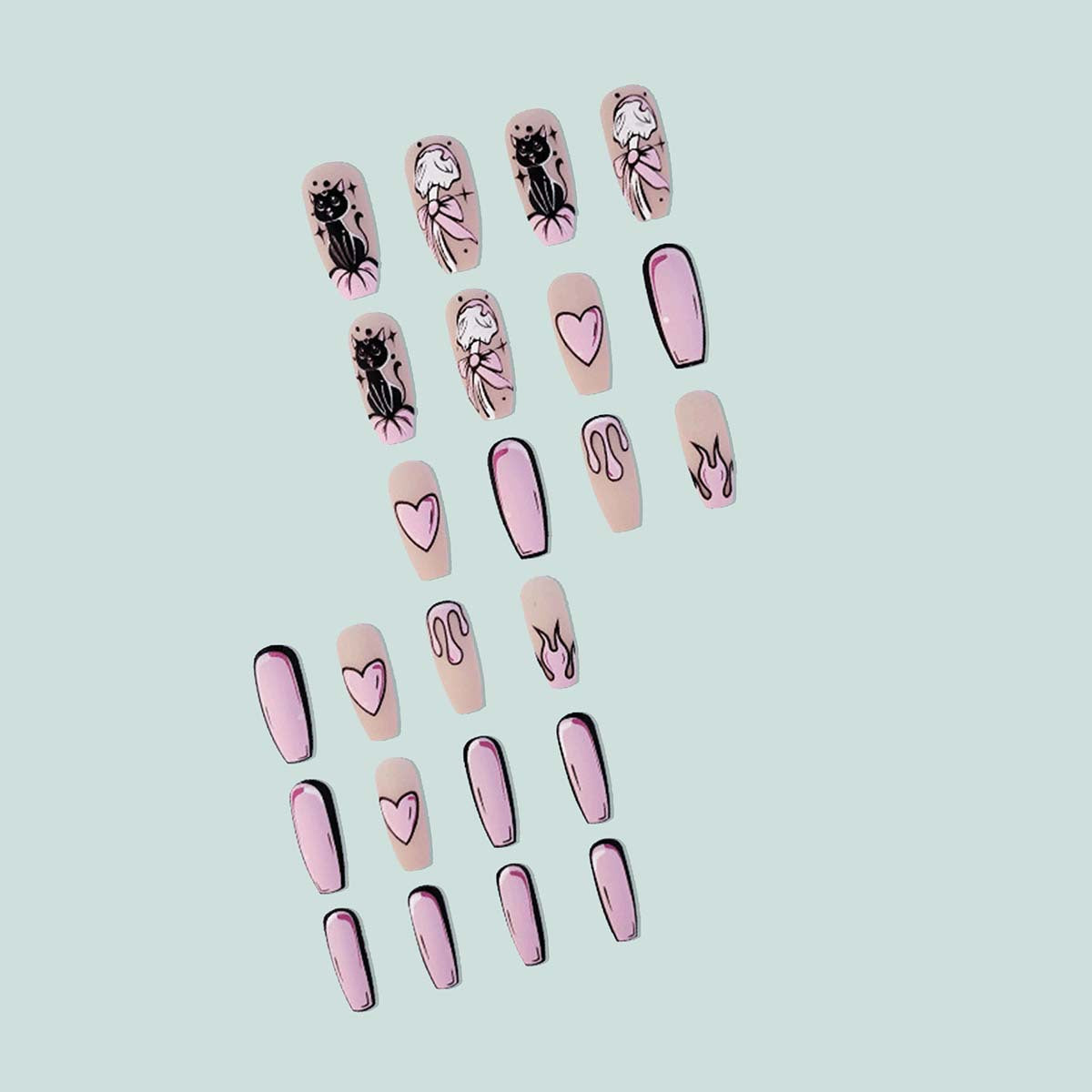 Kunstvolle Nagelverlängerungen im Herzdesign Brehn