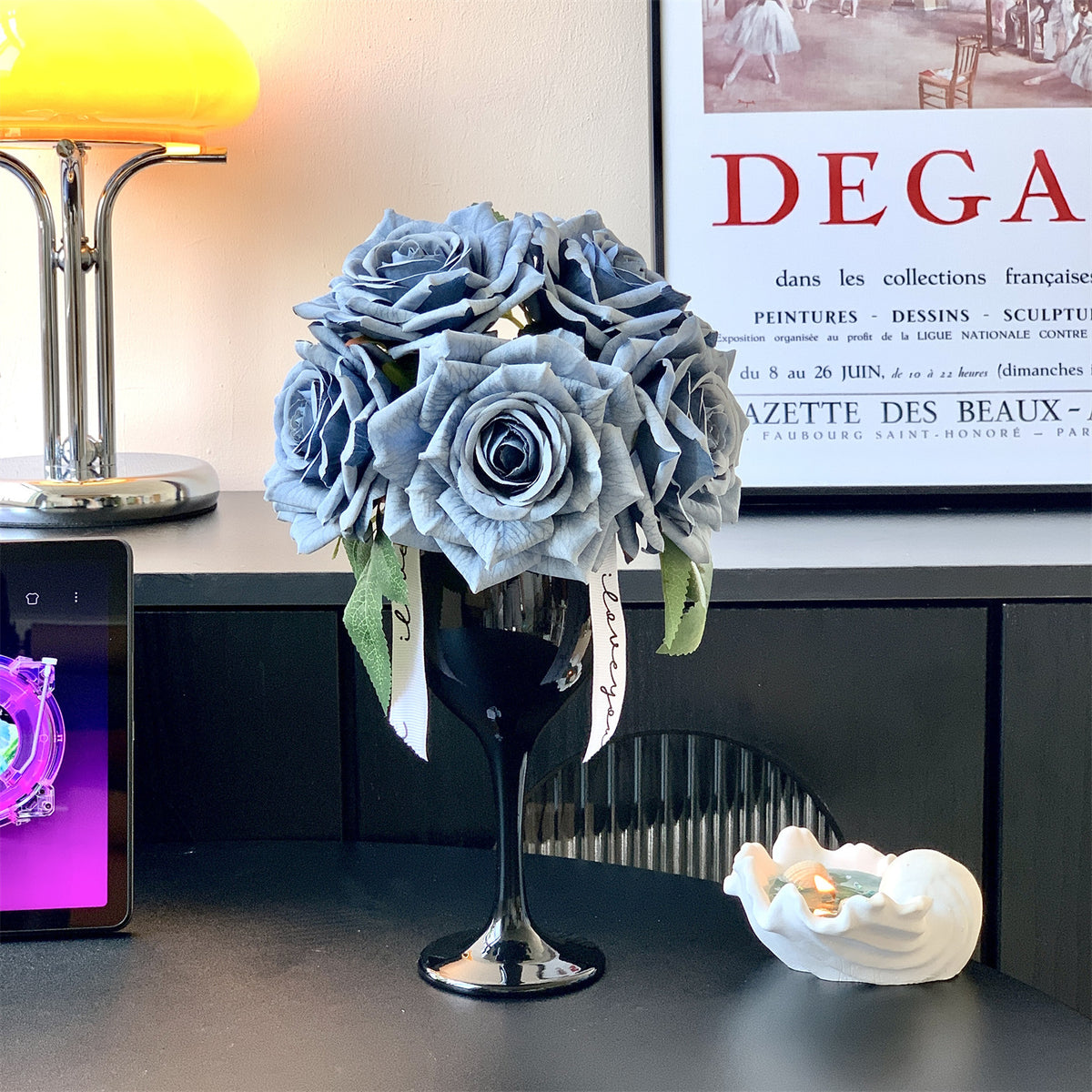 Elegantes Seidenblumenbouquet