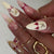 Elegantes dekoratives Press-On-Nagelset mit Schleifen- und Herzdesigns Brehn