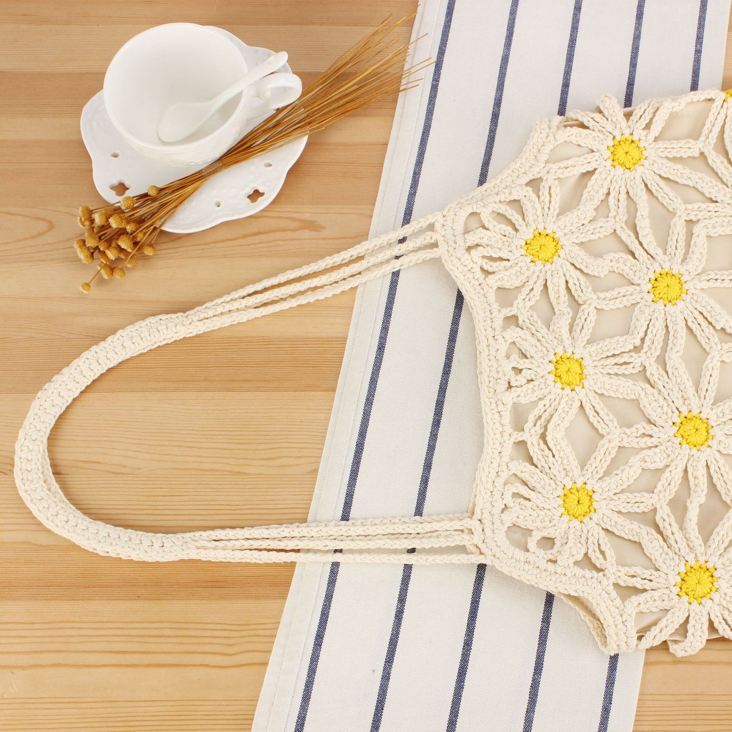 Handtasche mit Kreativem Blumendesign Brehn