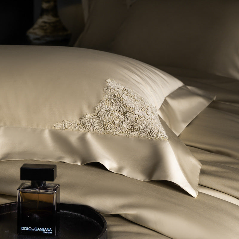 Luxuriöses Baumwollsatin-Bettwäsche-Set mit feiner Spitzenstickerei