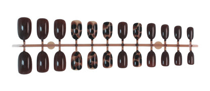 Kunstnagelset mit elegantem, modernem Leopardenmuster Brehn