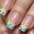 Kunstnägel mit floralen Designs und Hochglanzfinish Brehn