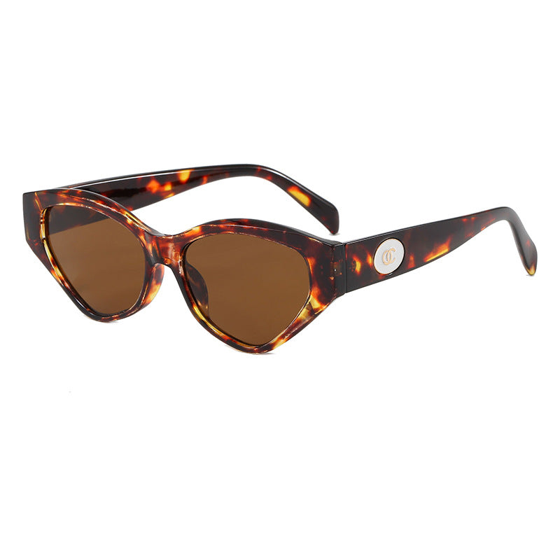 Damen modische Sonnenbrille im eleganten Design Brehn