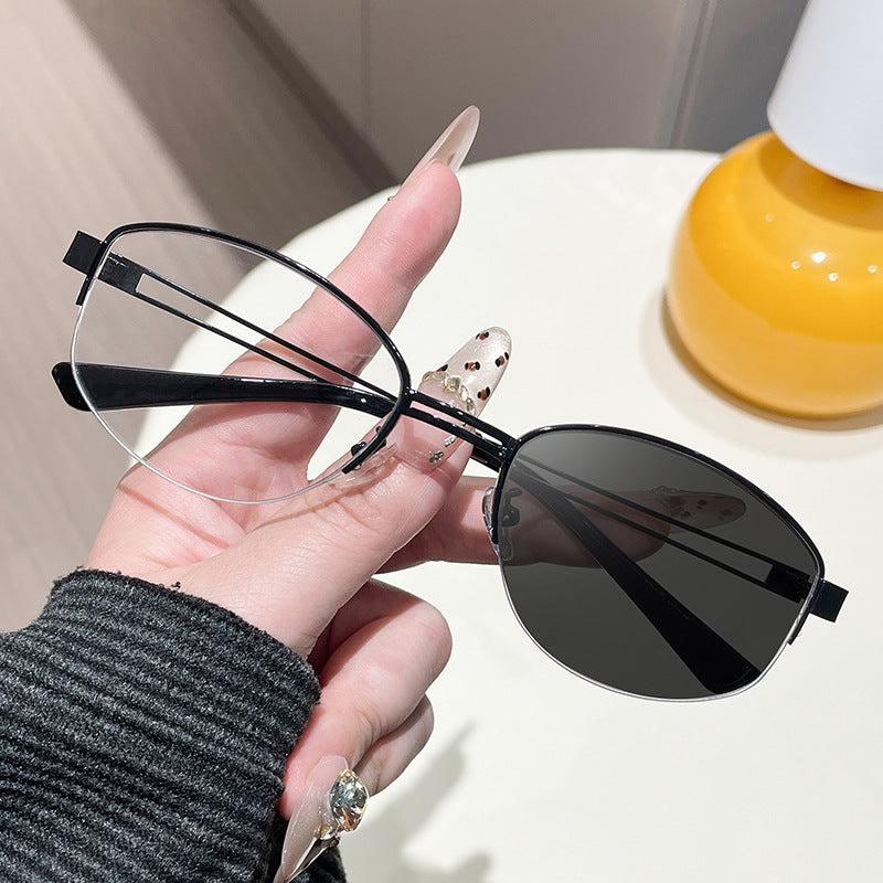 Damen modische Brille mit modernem Metallrahmen Brehn