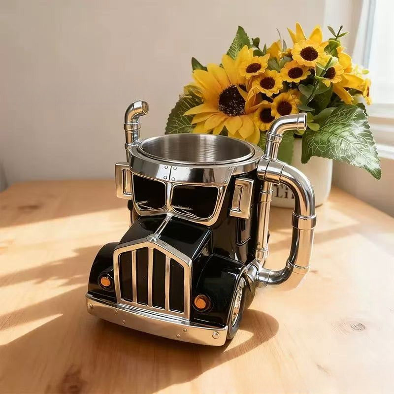 Tasse im Trucker-Design Brehn