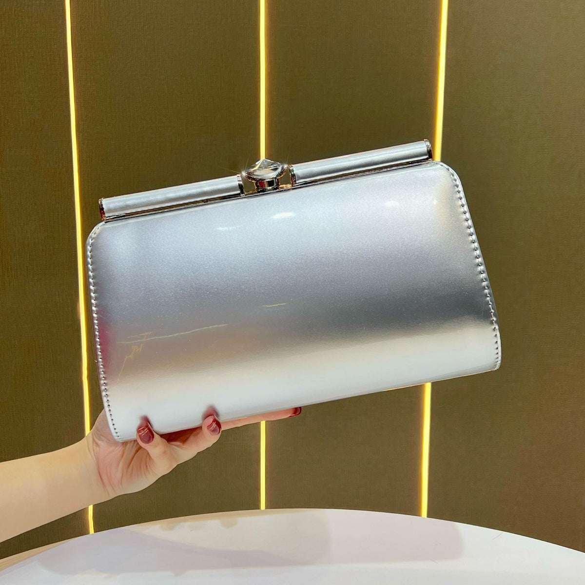 Elegante Patentleder Abend Clutch