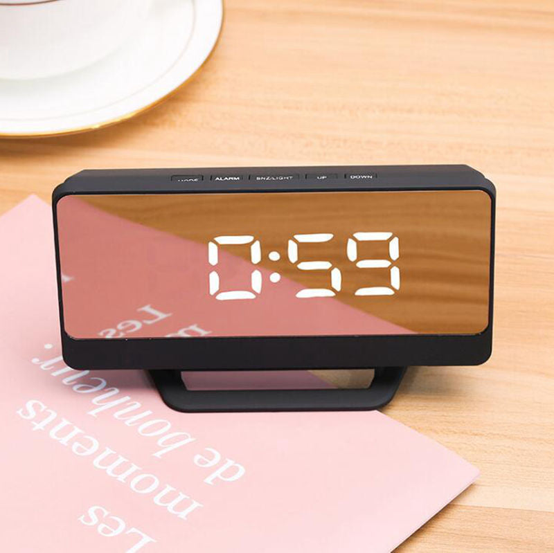 Digitaler Alarmwecker mit Spiegel-Display und Snooze-Funktion Brehn
