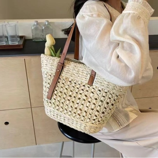 Handtasche Aus Qualitativ Hochwertigem Naturmaterial Brehn