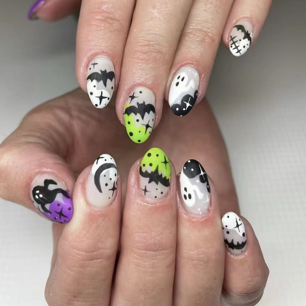 Kreative Halloween-Themen Press-On Nagelkunst Brehn
