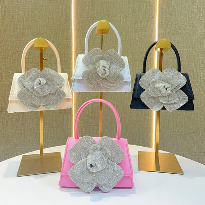 Blumenverziertes Satin-Handtasche