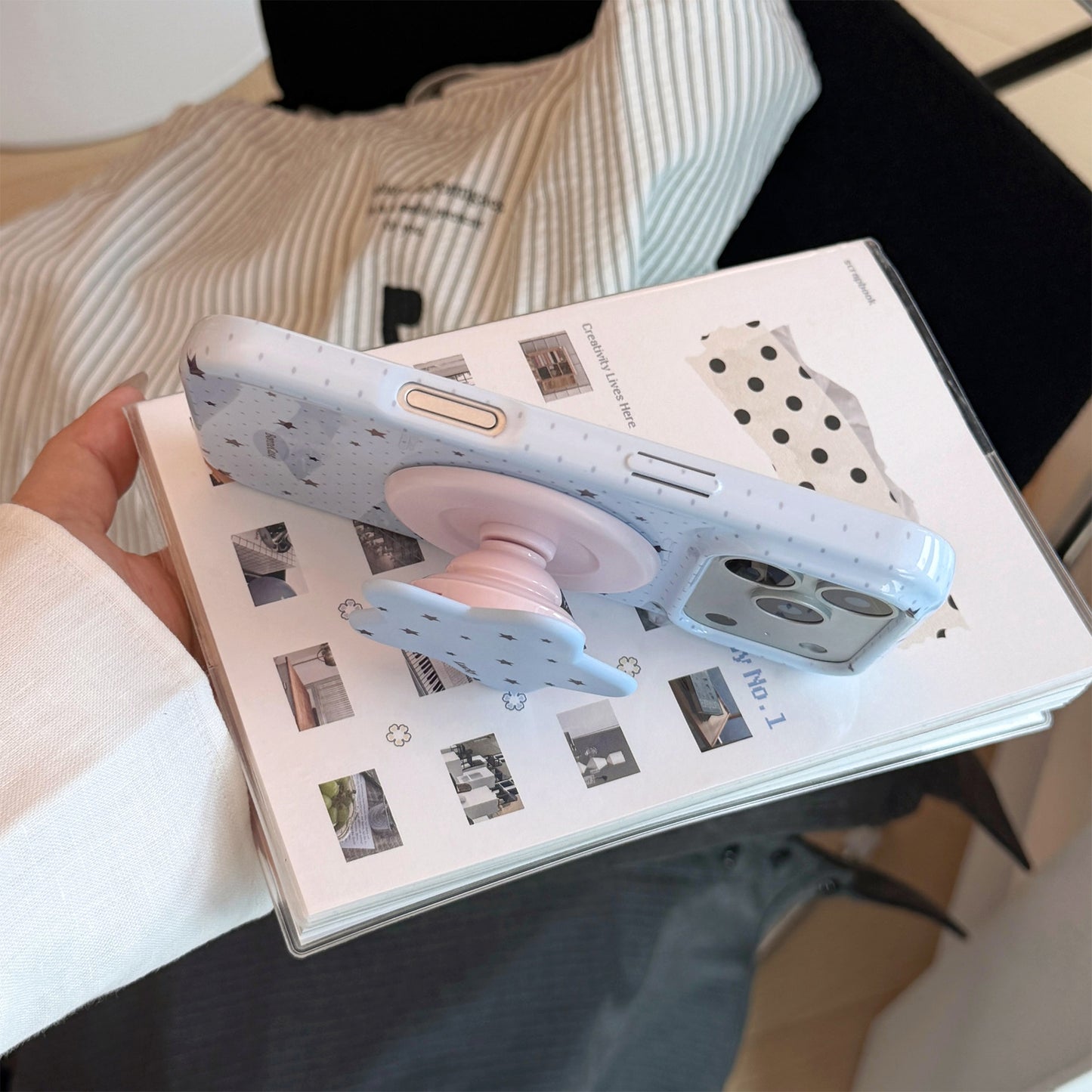 Verspielter Smartphone Halter im Sternendesign Brehn