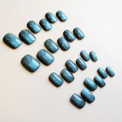 Funkelnd Elegantes Press-On Nagelset Brehn