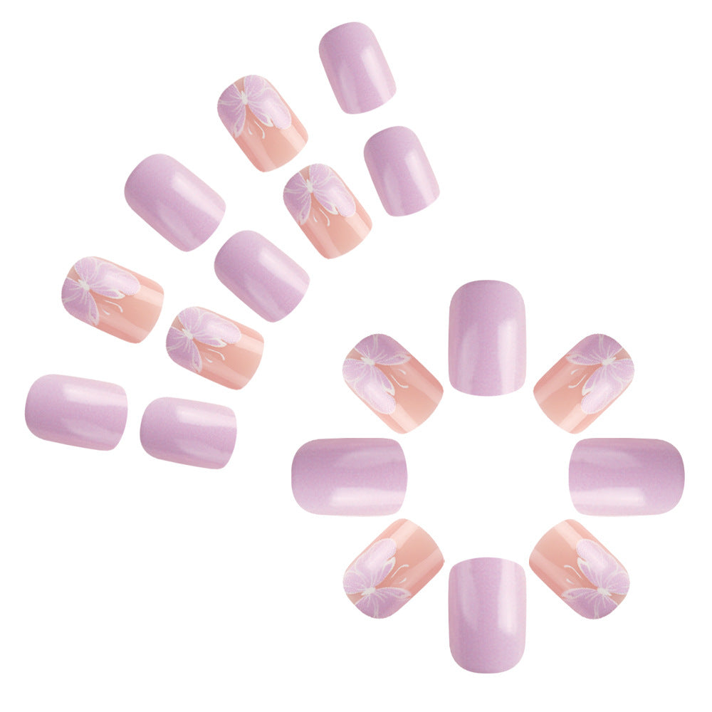 Elegante florale Gel-Nagelkunst Brehn