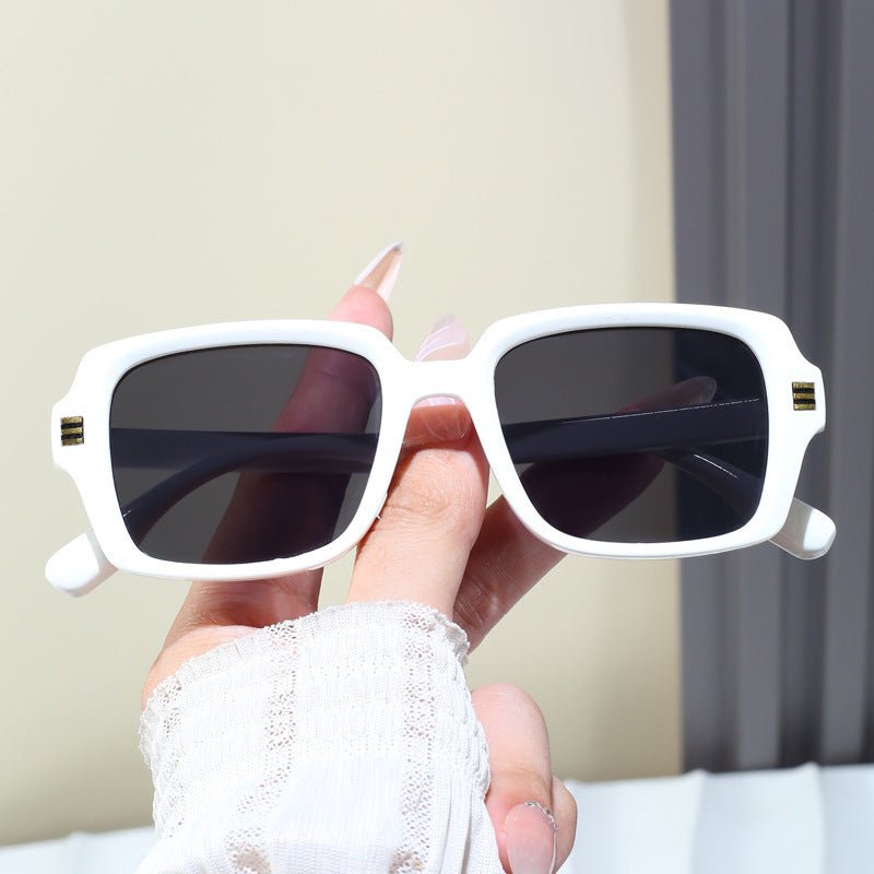Damen modische quadratische Sonnenbrille mit strukturiertem Rahmen Brehn