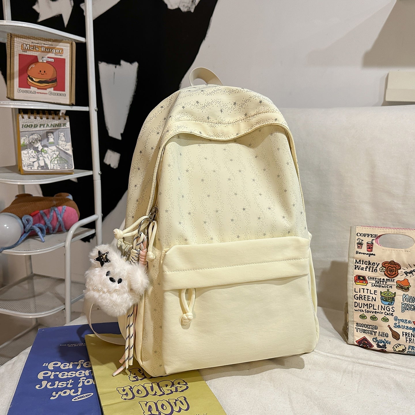 Rucksack mit Niedlichem Sternenmotiv und Praktischem Stauraum Brehn